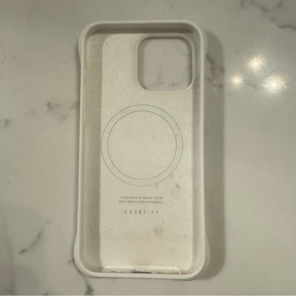 CASETiFY Ripple iPhone 15 Pro Max Case. - Picture 3 of 3